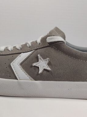 Converse Mens Suede Low-Top Sneakers in Gray and White